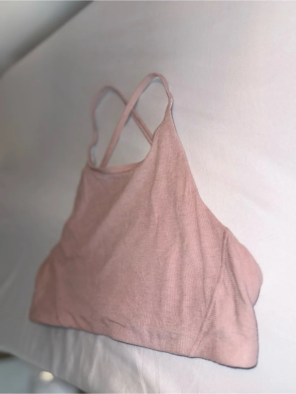 Lululemon Women’s Mauve Pink Ribbed Crisscross BackHigh Neck Bralette Size 6/S